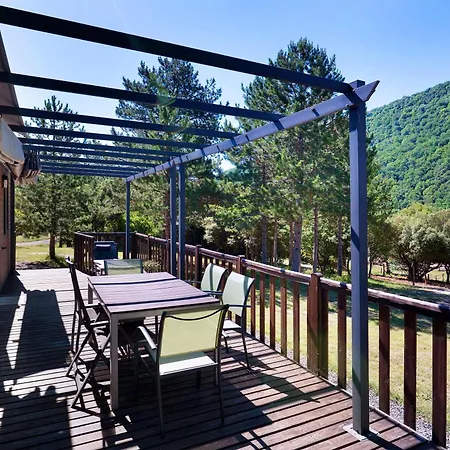 Dans Ecrin De Verdure * Greffeil